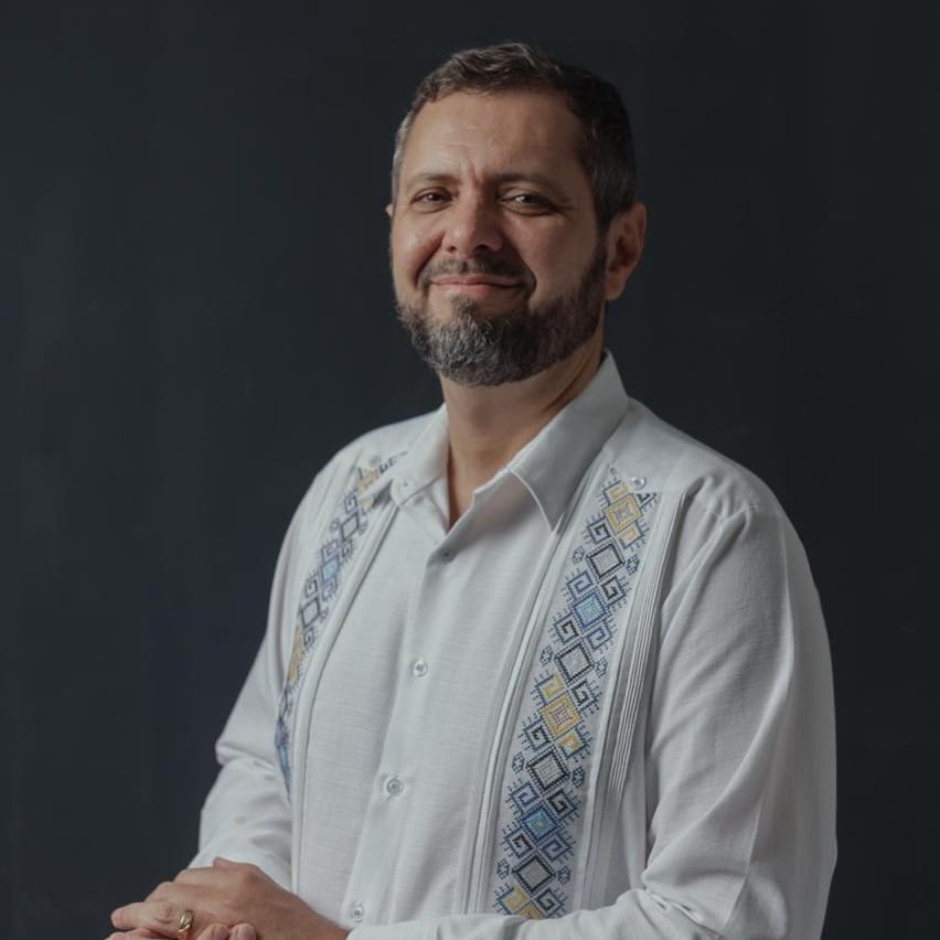 Cláudio Alberto
